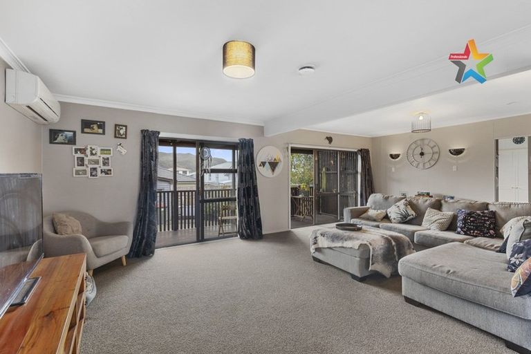 Photo of property in 17 Thirlmere Street, Wainuiomata, Lower Hutt, 5014