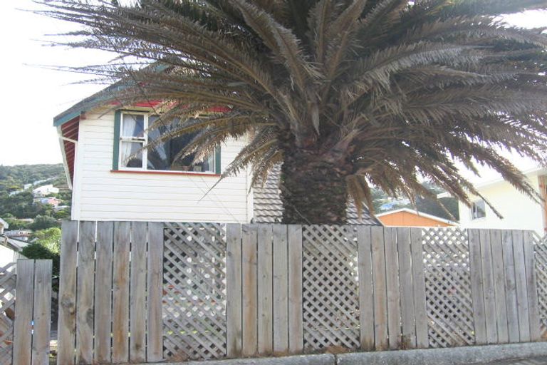 Photo of property in 1/86a Freyberg Street, Lyall Bay, Wellington, 6022