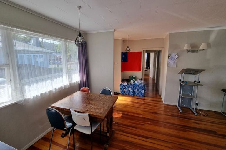 Photo of property in 203 Taita Drive, Avalon, Lower Hutt, 5011