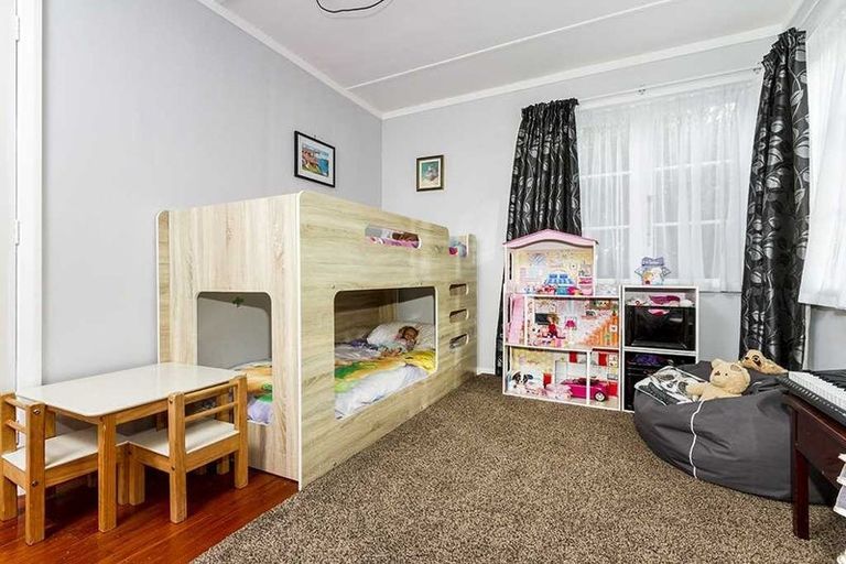 Photo of property in 204 Lake Road, Belmont, Auckland, 0622