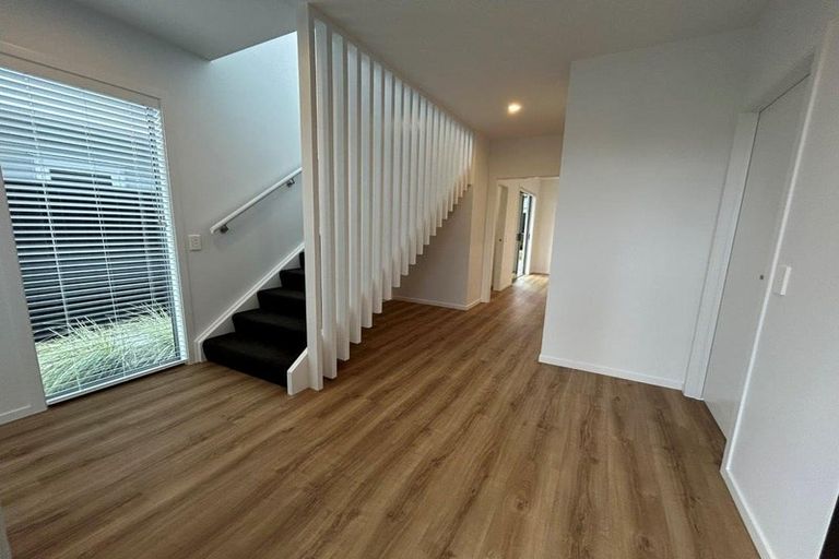 Photo of property in 21 Bill Miller Drive, Papamoa, 3118