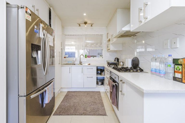 Photo of property in 138 Mahia Road, Wattle Downs, Auckland, 2103