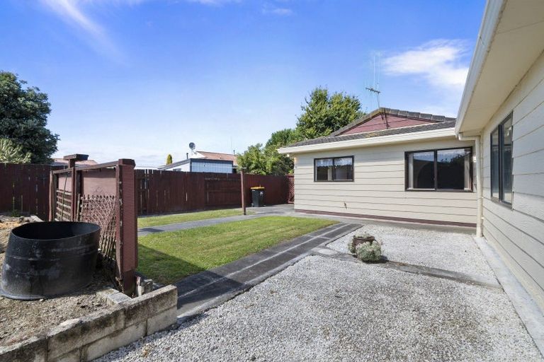 Photo of property in 12 Cargill Grove, Kelvin Grove, Palmerston North, 4414
