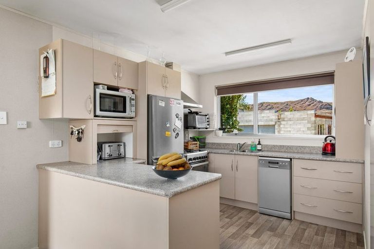 Photo of property in 1 Short Street, Alexandra, 9320