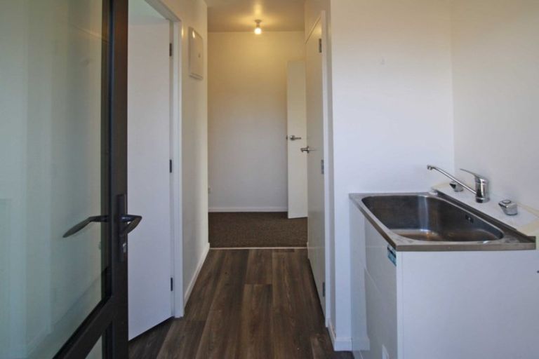 Photo of property in 52b Brois Street, Frankleigh Park, New Plymouth, 4310