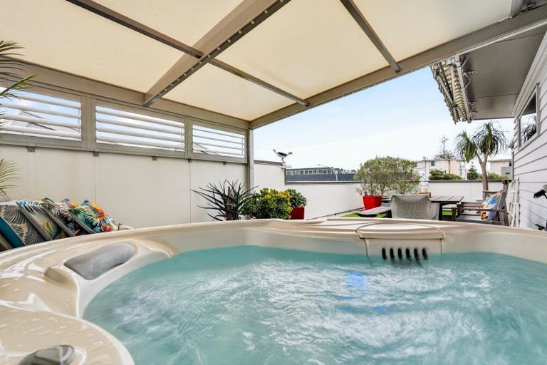 Photo of property in 1 Vulcan Lane, Ahuriri, Napier, 4110