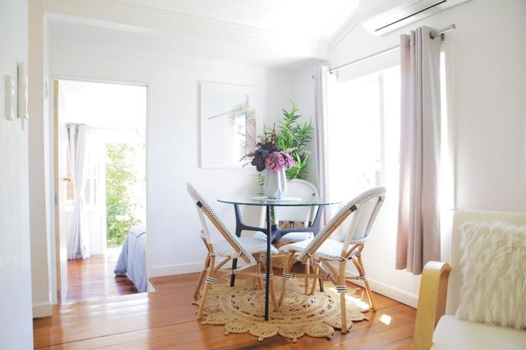 Photo of property in 1/89 Glengarry Road, Glen Eden, Auckland, 0602