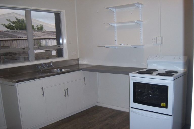 Photo of property in 96 Chelwood Street, Palmerston North, 4410