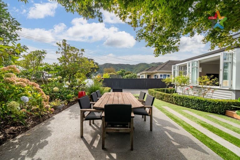 Photo of property in 15 Fairfield Avenue, Fairfield, Lower Hutt, 5011