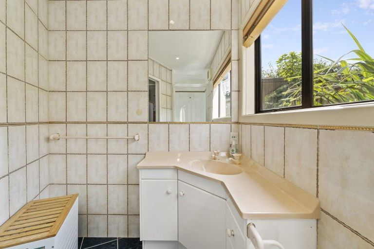 Photo of property in 24 Korimako Road, Waipahihi, Taupo, 3330