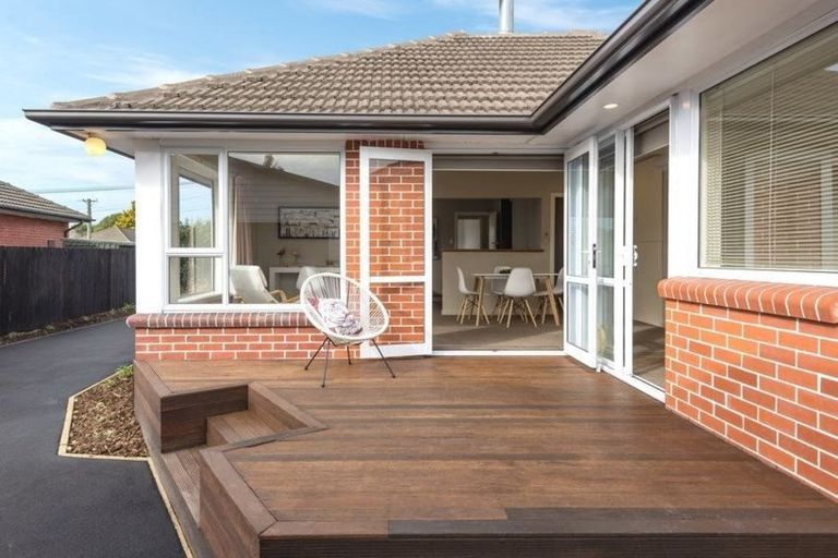 Photo of property in 117 Harris Crescent, Papanui, Christchurch, 8053