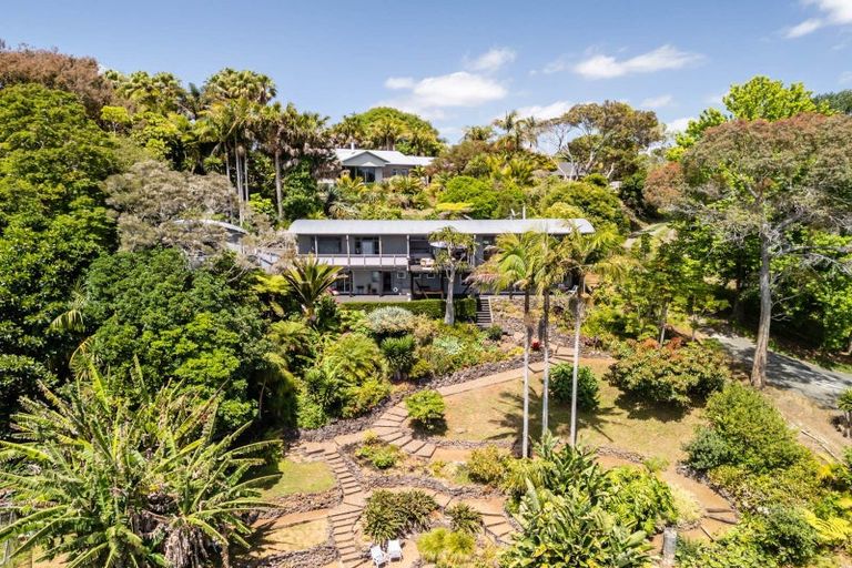 Photo of property in 22 Riverview Road, Kerikeri, 0230