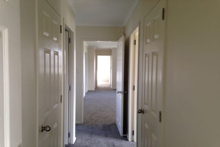 Photo of property in 24 Margarita Rise, Pukekohe, 2120