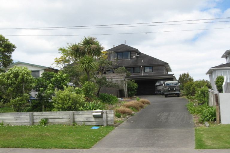 Photo of property in 53 Tiri Road, Manly, Whangaparaoa, 0930