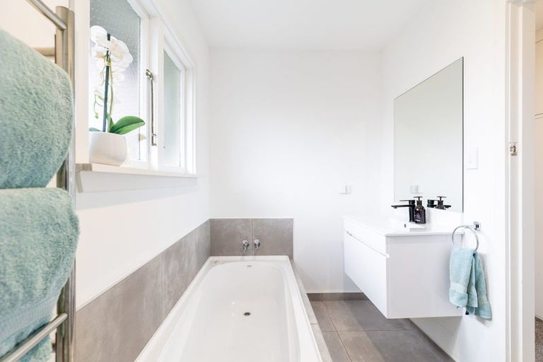 Photo of property in 5 Cromer Place, New Brighton, Christchurch, 8062