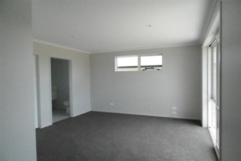 Photo of property in 20 Bill Miller Drive, Papamoa, 3118