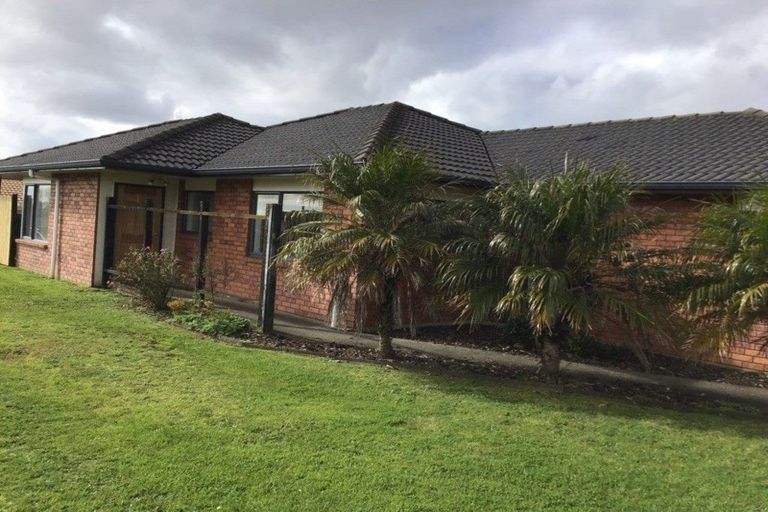 Photo of property in 1 Dole Place, Mangere, Auckland, 2022