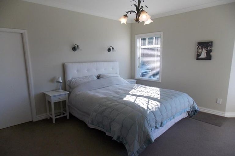 Photo of property in 104 Homebush Road, Khandallah, Wellington, 6035