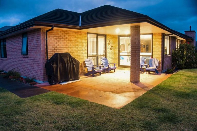 Photo of property in 60 Leeward Drive, Whitianga, 3510