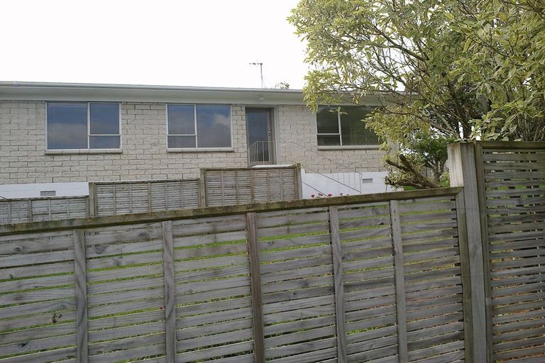 Photo of property in 1/79 Prince Regent Drive, Half Moon Bay, Auckland, 2012