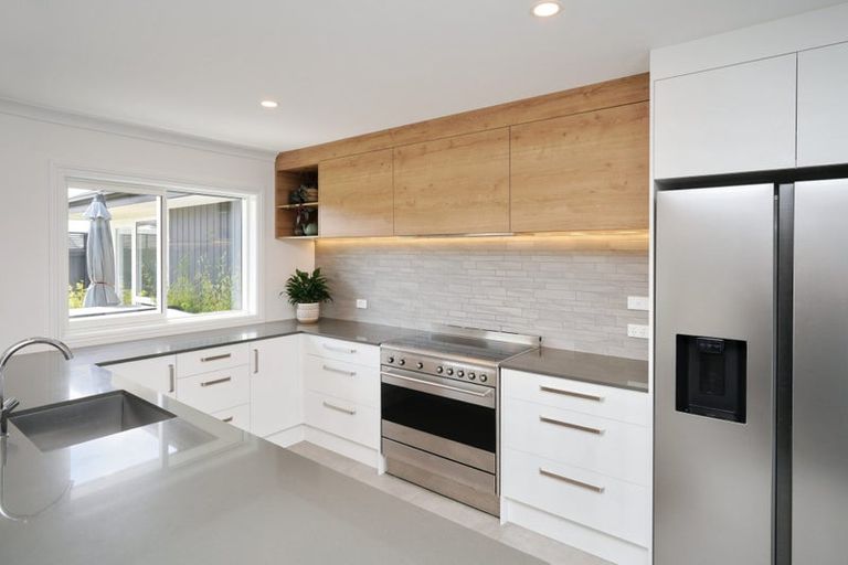 Photo of property in 68 Parsonage Road, Woodend, 7610