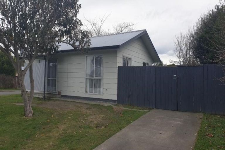 Photo of property in 14 Ramsey Crescent, Flaxmere, Hastings, 4120