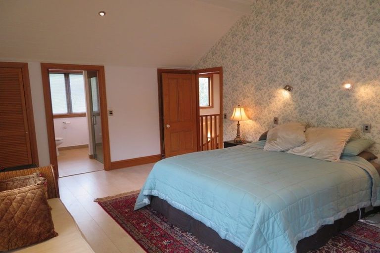 Photo of property in 6 Cardigan Street, Arrowtown, 9302