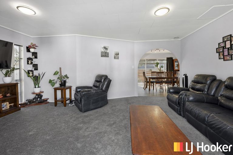 Photo of property in 15a Augustus Earle Place, Pukehangi, Rotorua, 3015