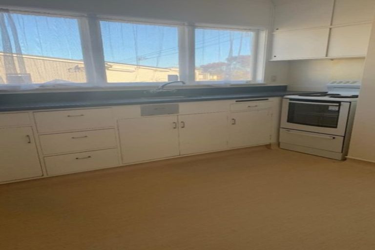 Photo of property in 1/610 High Street, Boulcott, Lower Hutt, 5010