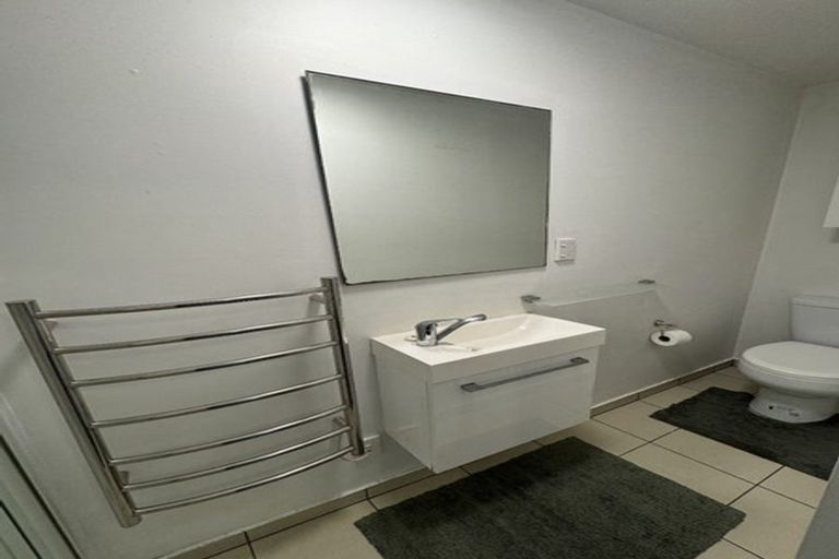 Photo of property in 20 Zetland Street, Highbury, Wellington, 6012