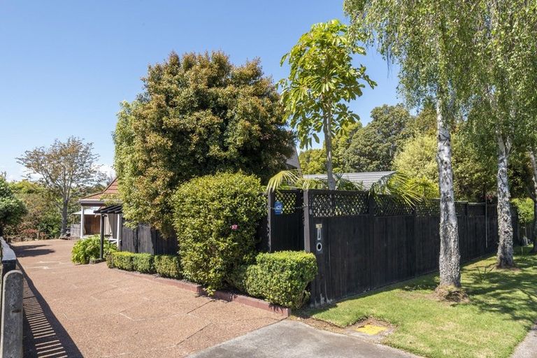 Photo of property in 8 Thurston Place, Bucklands Beach, Auckland, 2012