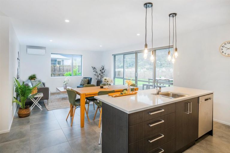 Photo of property in 30 Alf Simpson Drive, Whitianga, 3510