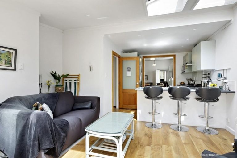 Photo of property in 31 Roy Street, Newtown, Wellington, 6021