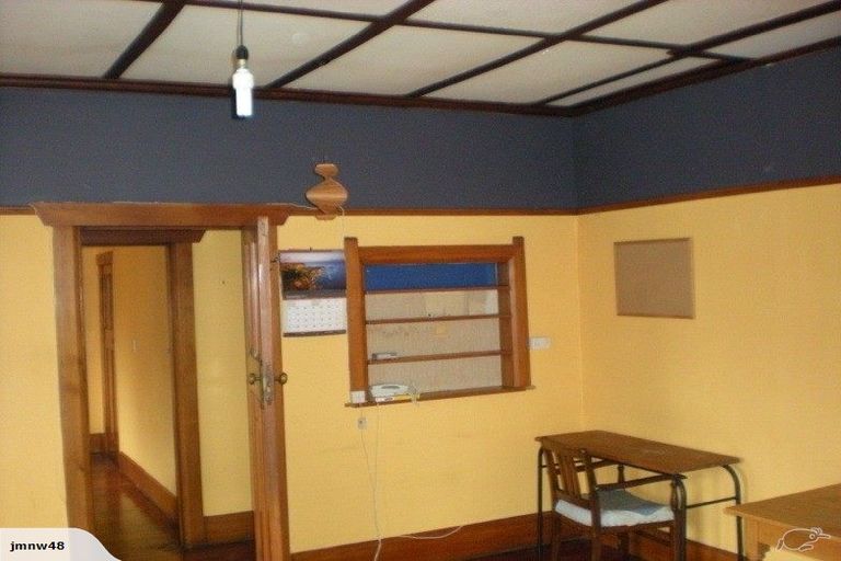 Photo of property in 8 Seaview Terrace, Bluff Hill, Napier, 4110