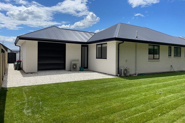 Photo of property in 5 Jag Way, Tinwald, Ashburton, 7700