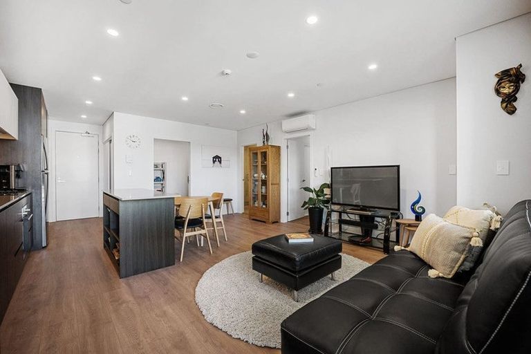 Photo of property in 314/3 Kaipiho Lane, Albany, Auckland, 0632