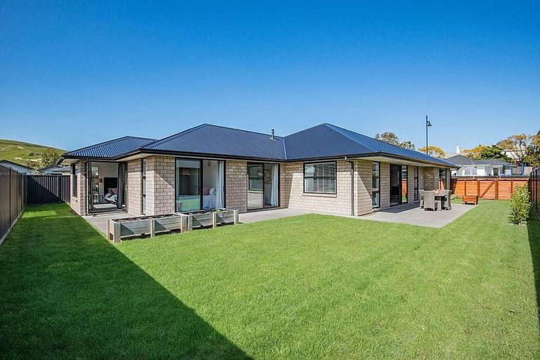 Photo of property in 38 Owhiro Avenue, Mosgiel, 9024