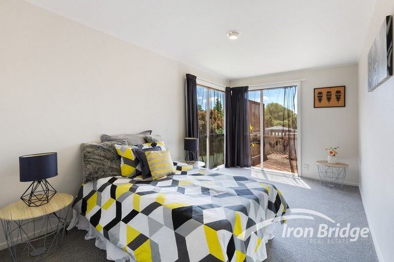 Photo of property in 46 Tauhinu Road, Greenhithe, Auckland, 0632