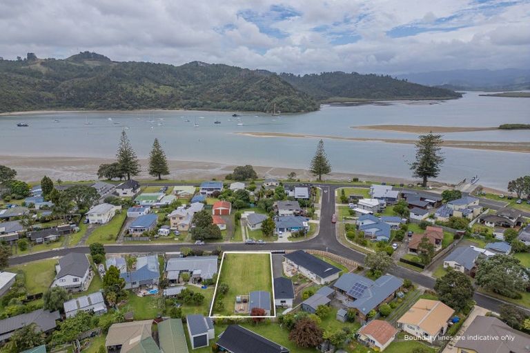 Photo of property in 75 Catherine Crescent, Whitianga, 3510