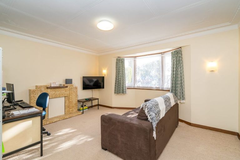 Photo of property in 26 Grandview Crescent, Opoho, Dunedin, 9010