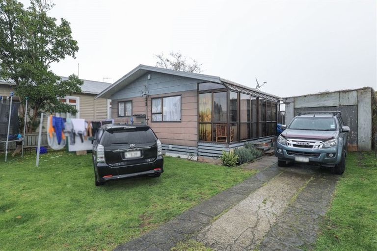 Photo of property in 250 Great South Road, Huntly, 3700
