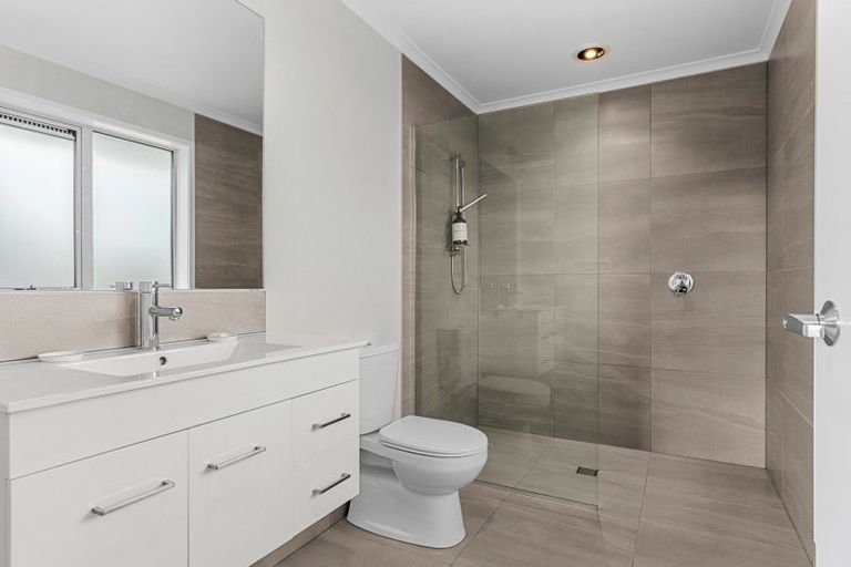 Photo of property in 72 Kedge Drive, Mangawhai, 0505