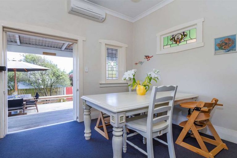 Photo of property in 10 Arawa Street, New Lynn, Auckland, 0600