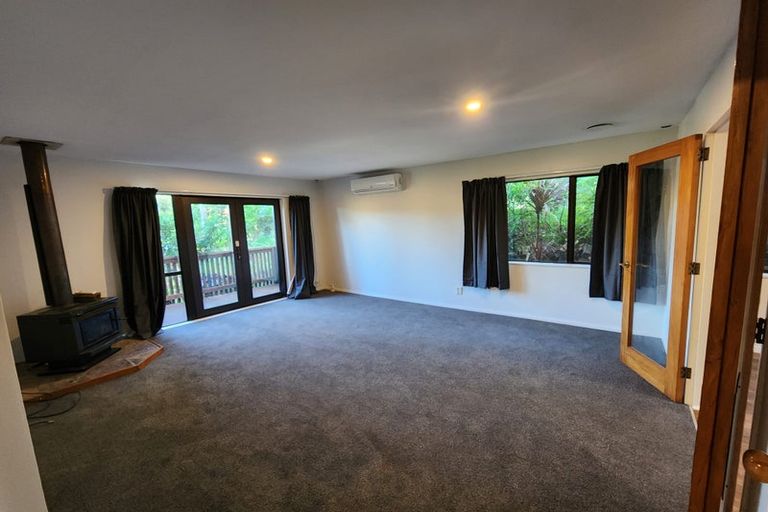 Photo of property in 20a Olivia Crescent, Tawa, Wellington, 5028