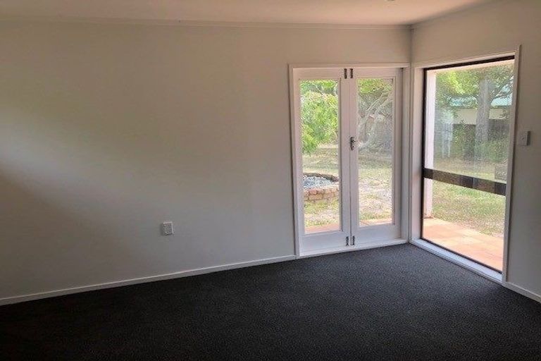 Photo of property in 4 Beatrice Avenue, Hillcrest, Auckland, 0627