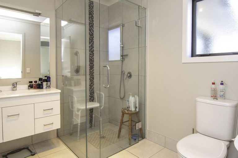 Photo of property in 105a Church Street, West End, Palmerston North, 4412