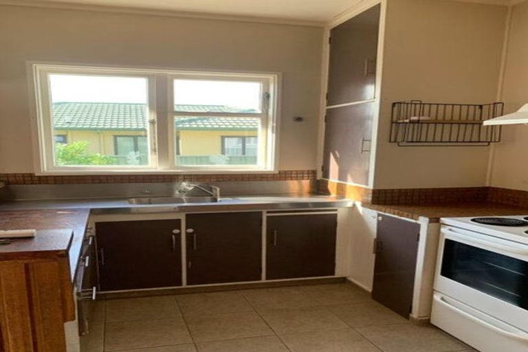 Photo of property in 28 Guppy Road, Greenmeadows, Napier, 4112