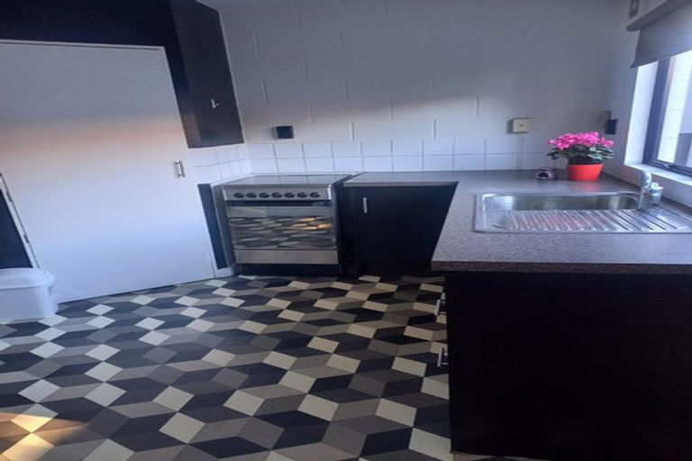 Photo of property in 5/49 Waltham Road, Sydenham, Christchurch, 8023