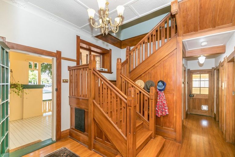 Photo of property in 5 Te Aroha Street, Hamilton East, Hamilton, 3216