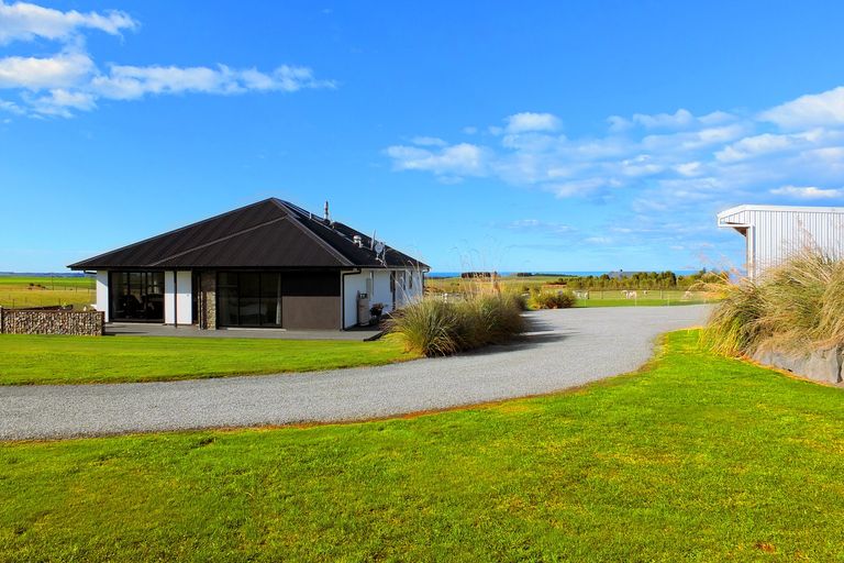 Photo of property in 361 Marshall Road, Otaio, Timaru, 7971